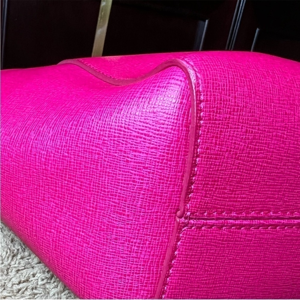 Furla Julia Tote Shoulder Bag with Matching Zip Pouch in Barbie Pink Leather EUC - Picture 11 of 16